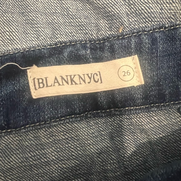 BLANK NYC-Adorable summer denim overalls - Picture 2 of 4